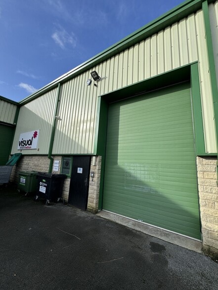 Standback Way, Skelmanthorpe for lease - Building Photo - Image 2 of 2
