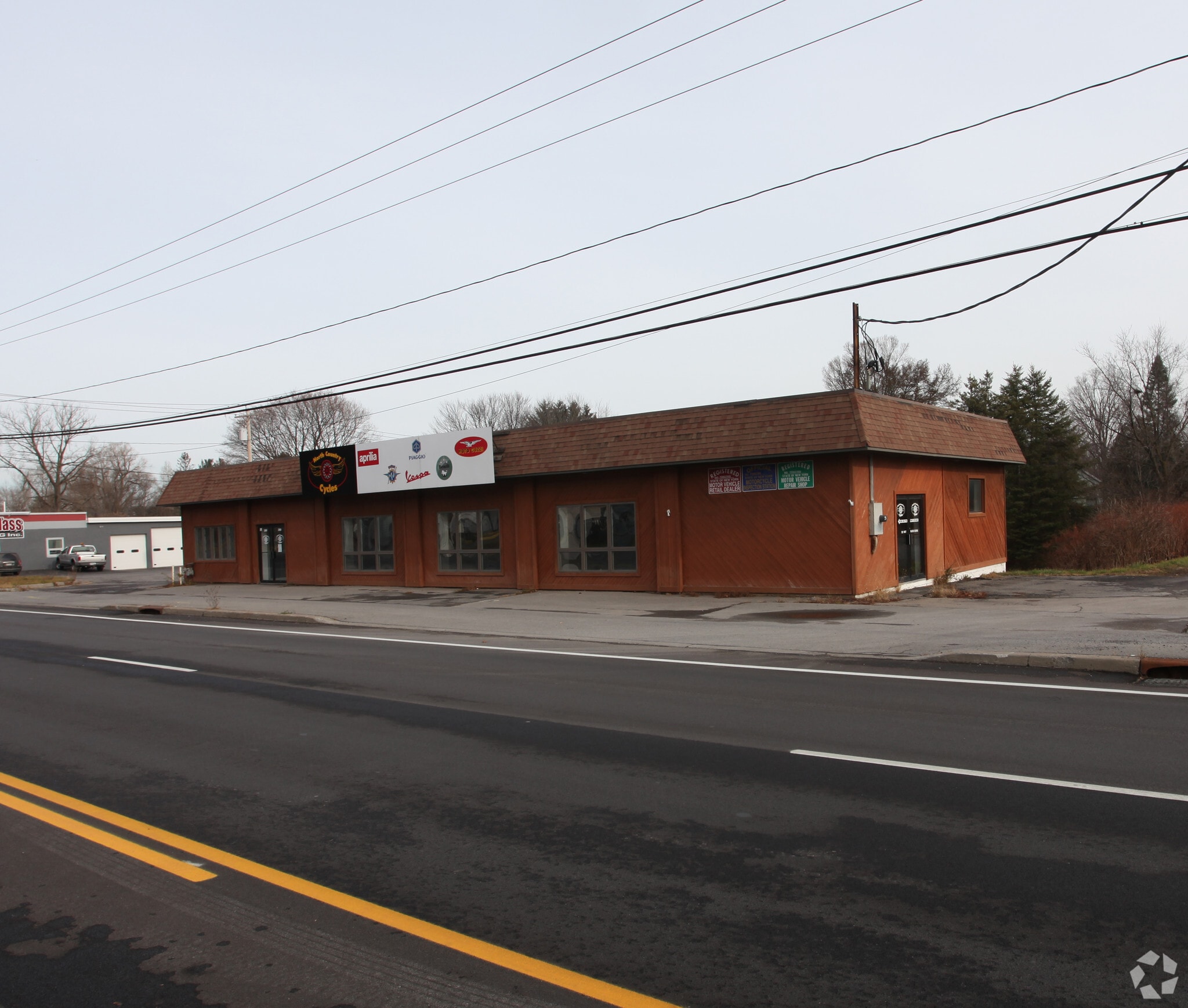 380 Oriskany Blvd, Whitesboro, NY à louer Photo du bâtiment- Image 1 de 8