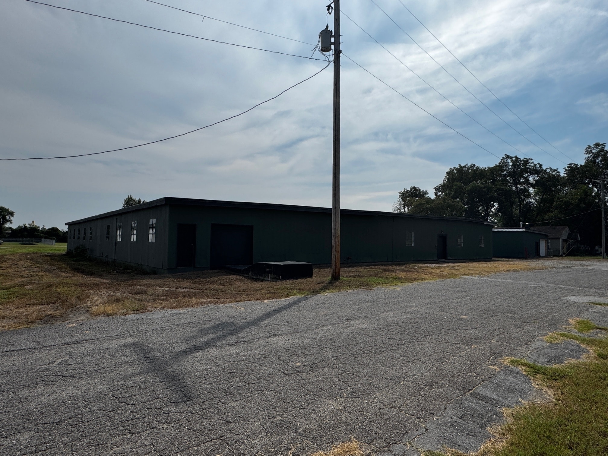 400-404 Dixie Ln, North Little Rock, AR for sale Building Photo- Image 1 of 18