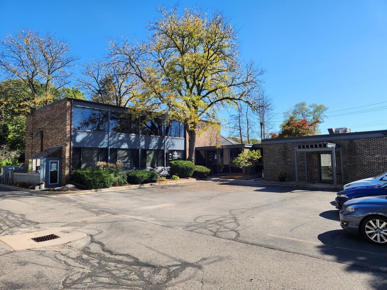 2217 Packard St, Ann Arbor, MI for sale - Building Photo - Image 3 of 3