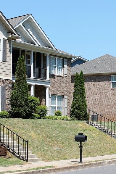 109 Golden Rod Ln, Madison, AL à vendre - Photo du bâtiment - Image 2 de 11