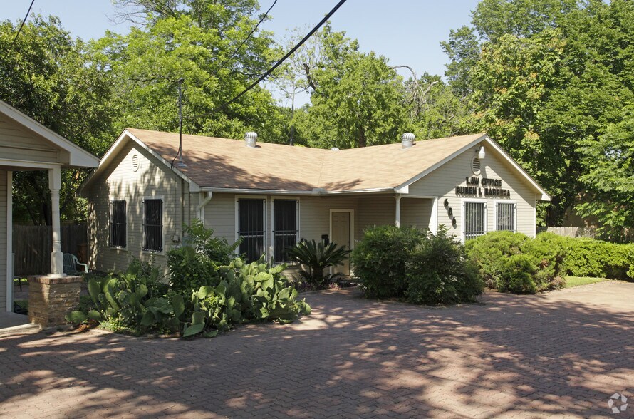 606 W Oltorf, Austin, TX à vendre - Photo principale - Image 3 de 3