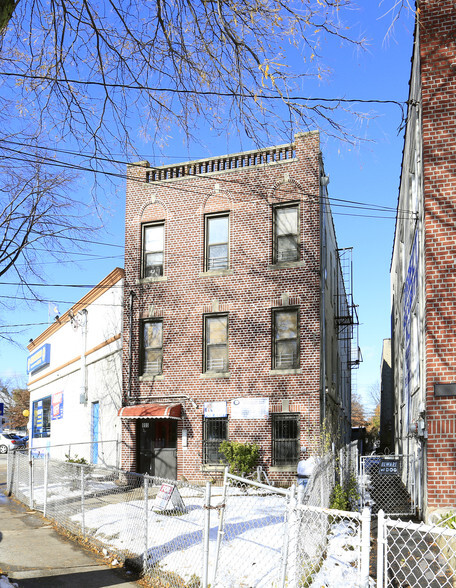 955 E 233rd St, Bronx, NY for sale - Primary Photo - Image 1 of 1