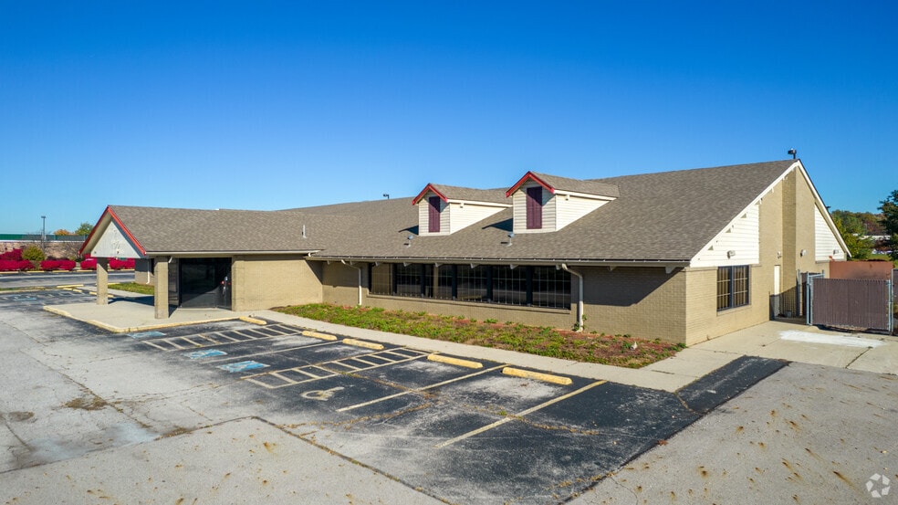 3710 W Dublin Granville Rd, Columbus, OH for lease - Building Photo - Image 1 of 7