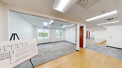 2500 Weston Rd, Weston, FL for lease Interior Photo- Image 2 of 12