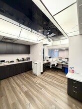 2175 N Alma School Rd, Chandler, AZ for lease Interior Photo- Image 2 of 15