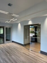 12204 SE Mill Plain Blvd, Vancouver, WA for lease Interior Photo- Image 1 of 1