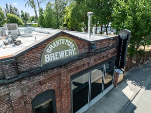 509 SW G St, Grants Pass, OR - AERIAL map view - Image1