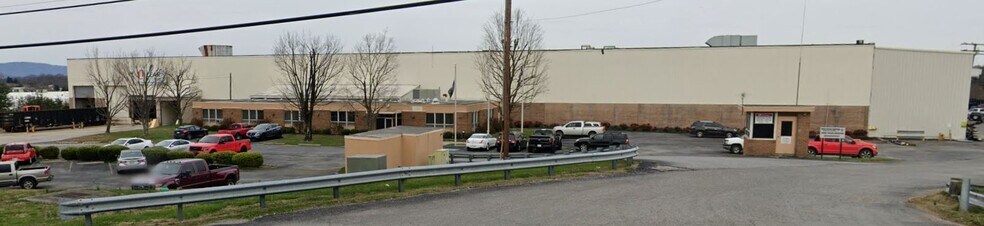 325 Industrial Ave, Morristown, TN à louer - Photo du bâtiment - Image 3 de 18