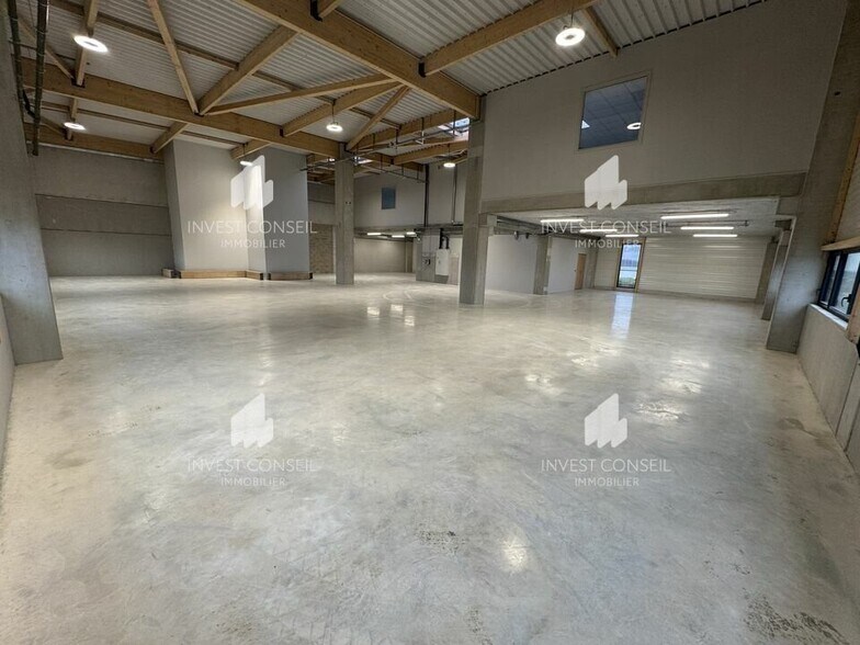 212325 Rue Du Sausset, Tremblay-en-France à louer - Photo du bâtiment - Image 3 de 14