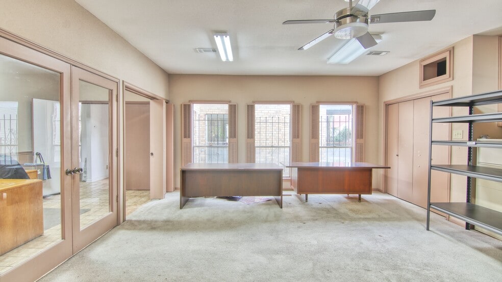 17002 Butte Creek Rd, Houston, TX for sale - Interior Photo - Image 3 of 6