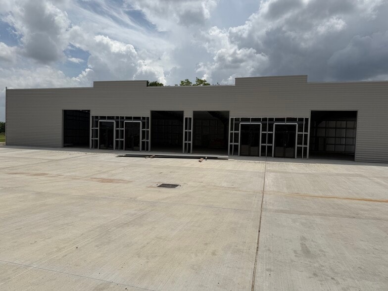 14919 Westpark Dr, Houston, TX for lease - Building Photo - Image 3 of 9