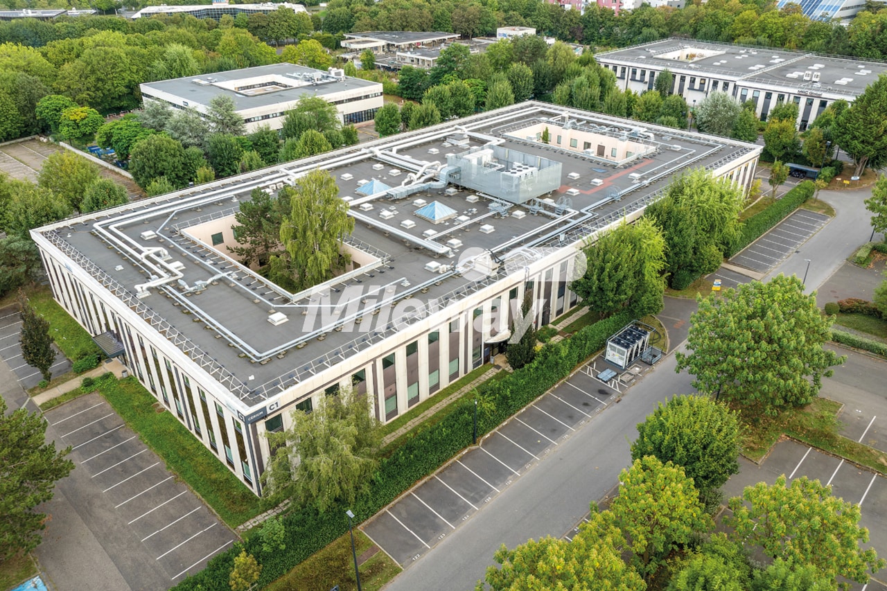 17 Rue Du Petit Albi, Cergy for lease Building Photo- Image 1 of 8