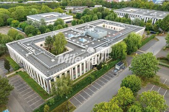 17 Rue Du Petit Albi, Cergy for lease Building Photo- Image 1 of 8