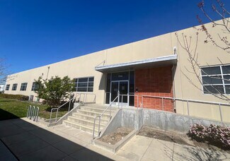 Plus de détails pour 1744 Rollins Rd, Burlingame, CA - Industriel à louer