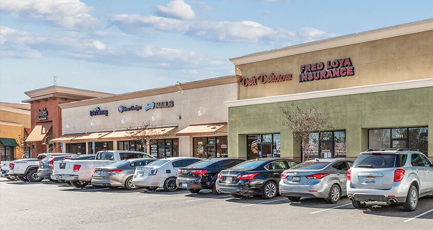 1301-1303 Commerce Ave, Atwater, CA à louer - Photo du bâtiment - Image 2 de 3