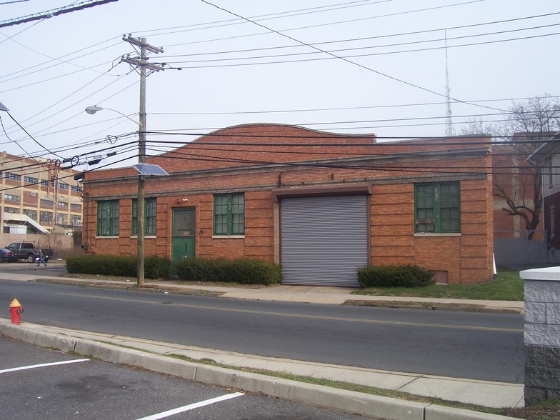 378 Pennington Ave, Trenton, NJ for sale - Building Photo - Image 1 of 1