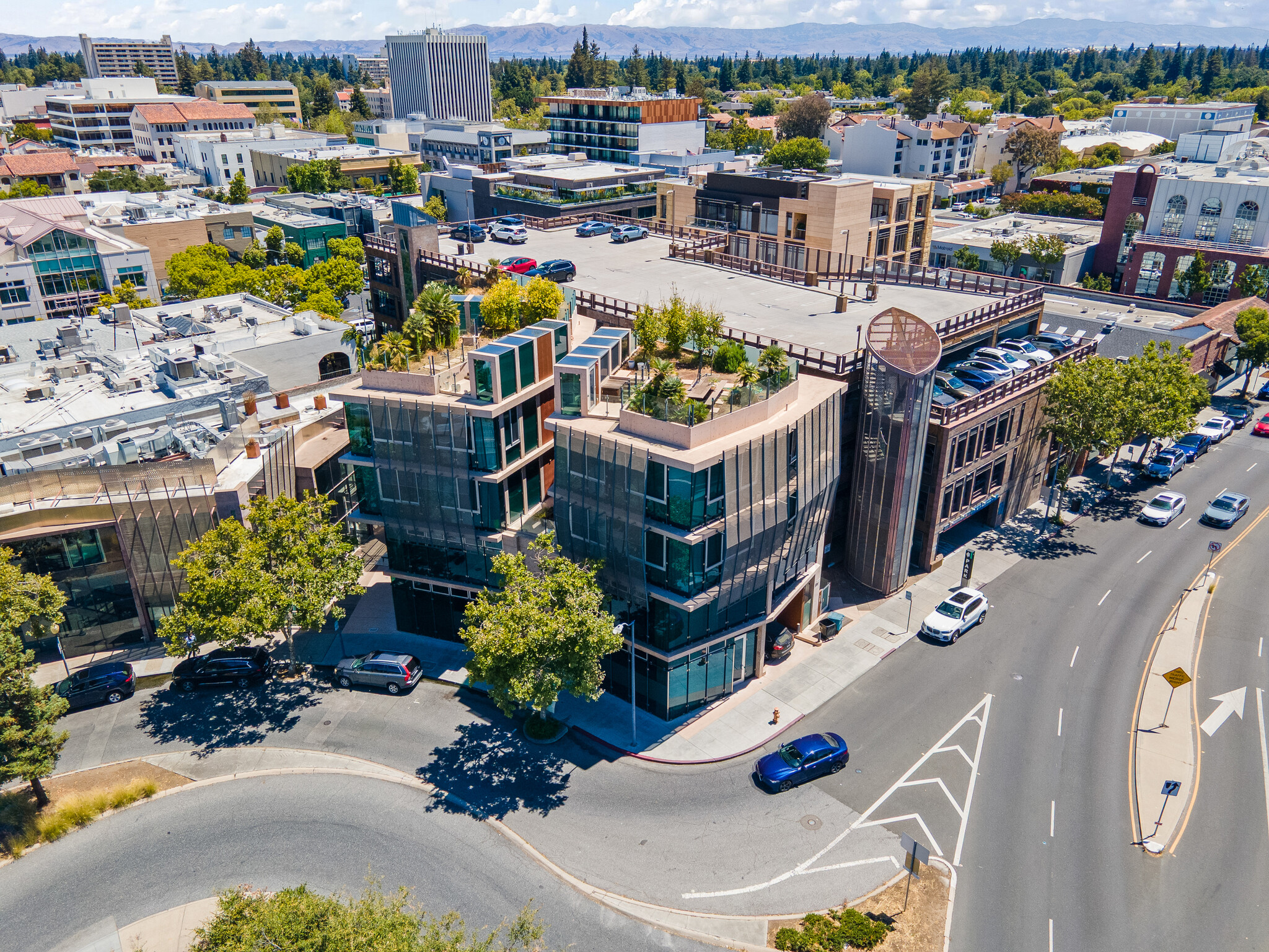 BEST OF CLASS DOWNTOWN PALO ALTO portfolio of 2 properties for sale on LoopNet.ca Primary Photo- Image 1 of 34