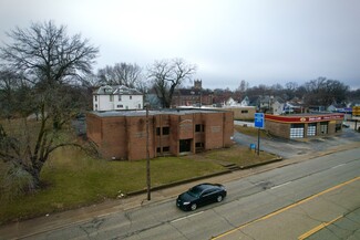 More details for 535 W Eldorado St, Decatur, IL - Office for Sale