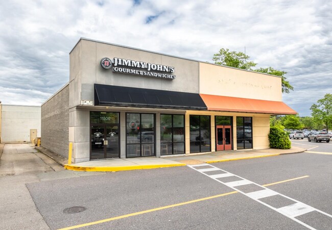Plus de détails pour 11500 Midlothian Tpke, Richmond, VA - Commerce de détail à louer