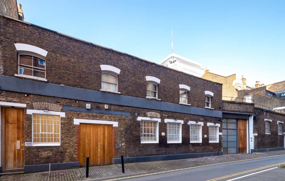 21 Conduit Pl, Londres à vendre - Photo du bâtiment - Image 1 de 1