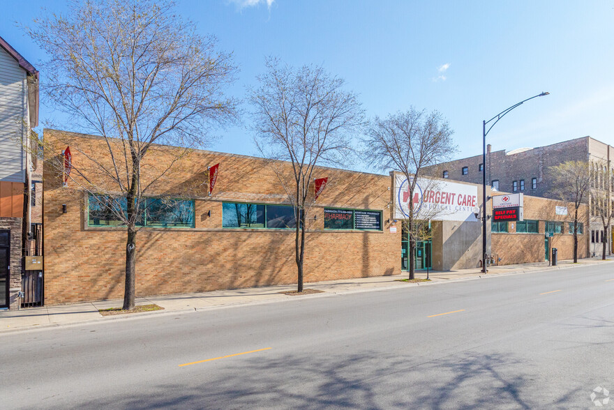 3650 W Armitage Ave, Chicago, IL for lease - Primary Photo - Image 1 of 3