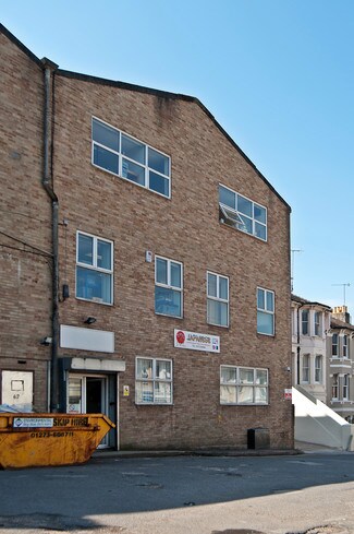 Plus de détails pour 60-62 Gladstone Pl, Brighton - Industriel à louer