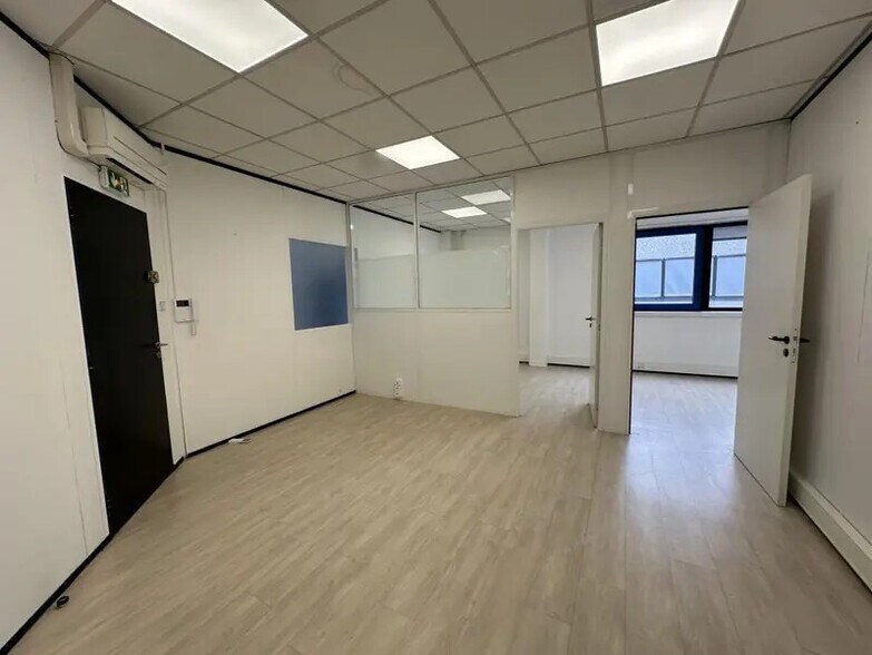 1389 L'Occitane, Labège for lease - Interior Photo - Image 3 of 28