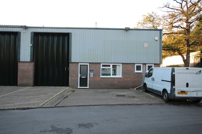 Forest Clos, Verwood for lease Primary Photo- Image 1 of 2