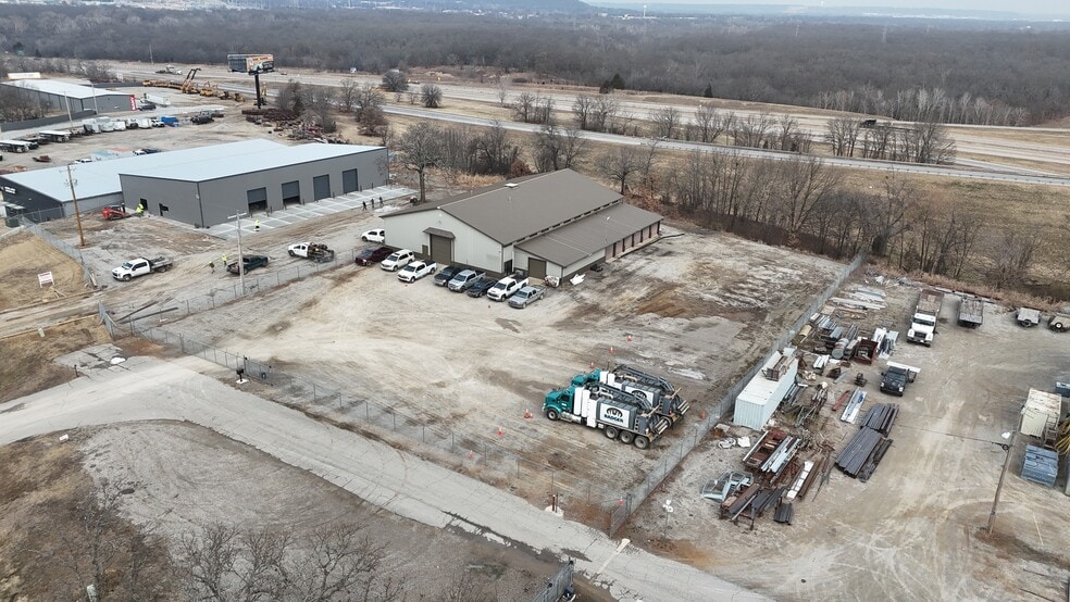 21703 Admiral Pl, Catoosa, OK for lease - Building Photo - Image 3 of 8