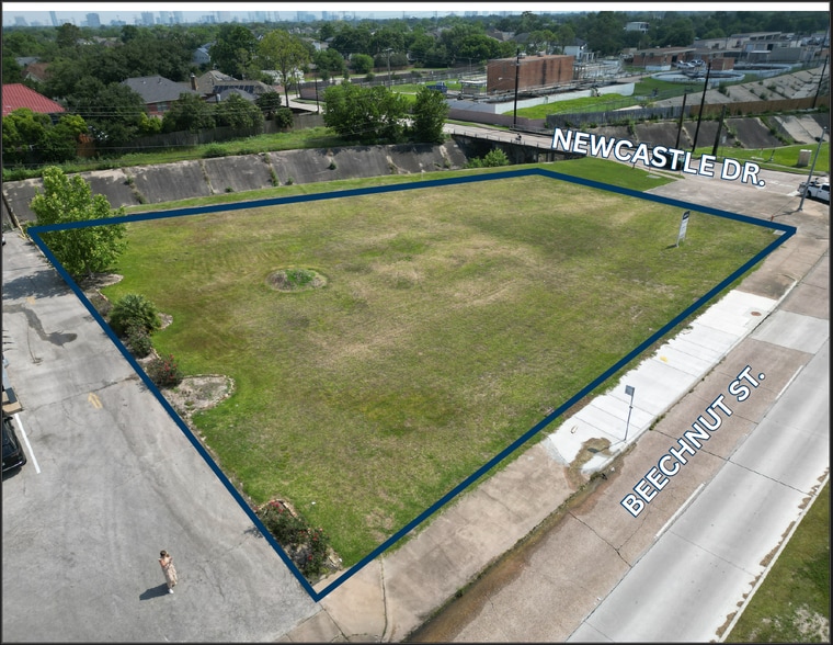 4500 Beechnut St, Houston, TX for lease - Building Photo - Image 1 of 2