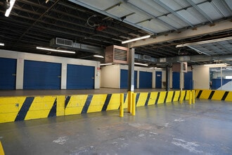 2395 Springfield Ave, Vauxhall, NJ for lease Interior Photo- Image 2 of 2