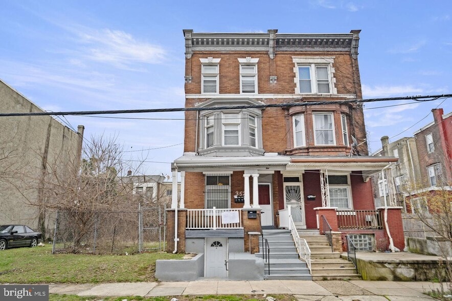 13 Unit Multi-Family Portfolio, N. Phila portefeuille de 1 propriétés à vendre sur LoopNet.ca - Photo du bâtiment - Image 1 de 3