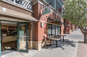 700 Yampa St, Steamboat Springs, CO à louer Photo intérieure- Image 2 de 16