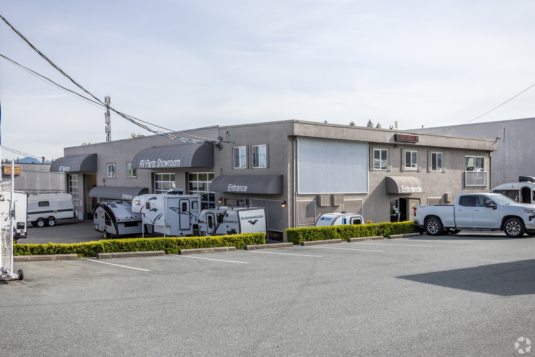 33743 King Rd, Abbotsford, BC for sale Primary Photo- Image 1 of 3