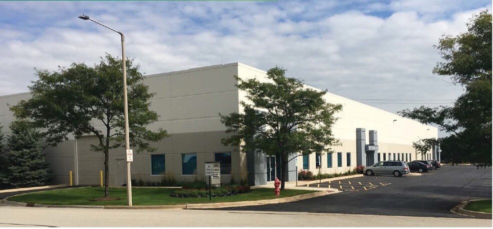 351-355 Hastings Dr, Buffalo Grove, IL à louer - Photo du bâtiment - Image 2 de 9