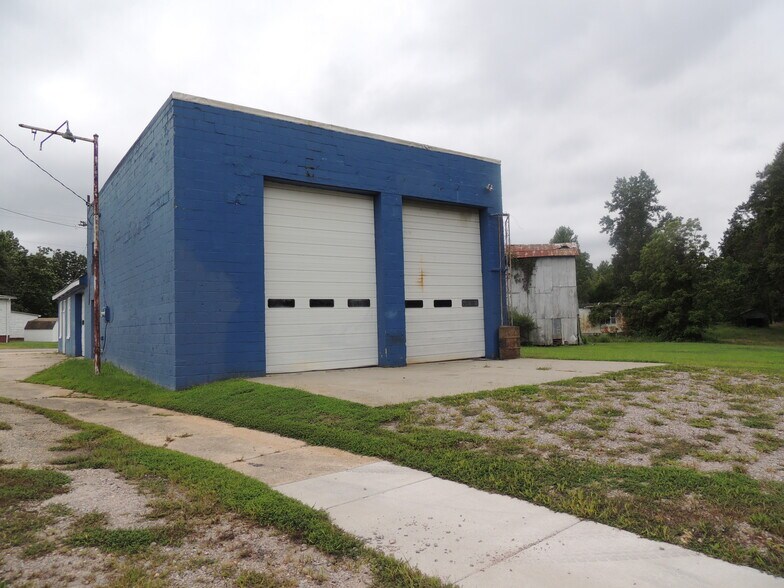 10353 Doyle Blvd, Mckenney, VA à vendre - Photo du bâtiment - Image 2 de 11