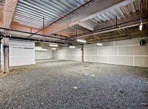 1122 Frankford Ave, Philadelphia, PA à louer Photo intérieure- Image 2 de 2