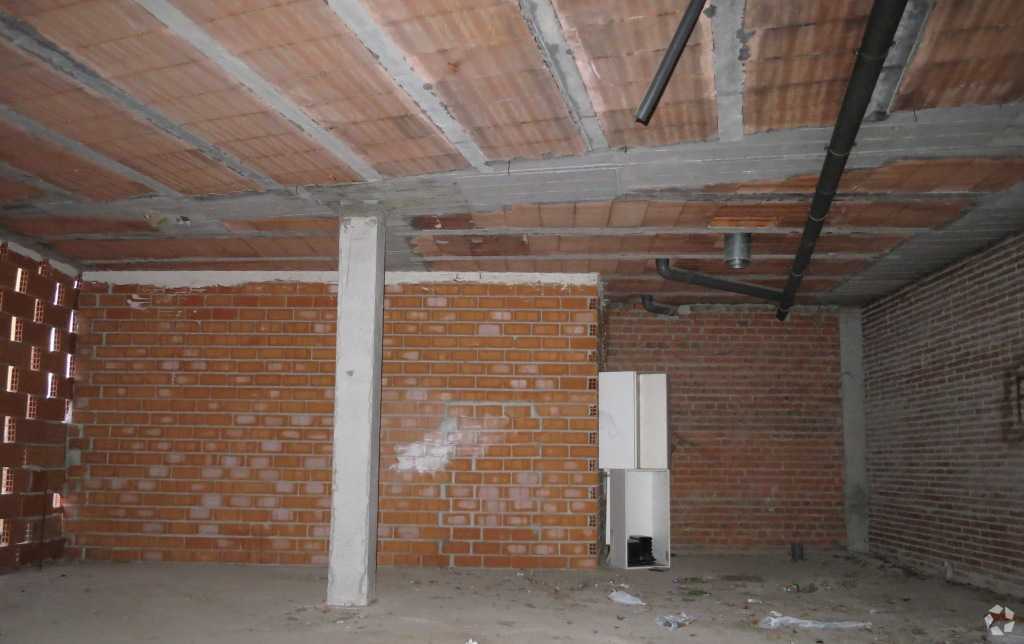 Calle Toledo, 36, Cebreros, AVI 05260 - Unit Puerta L1, Esc. 1 -  - Interior Photo - Image 1 of 3