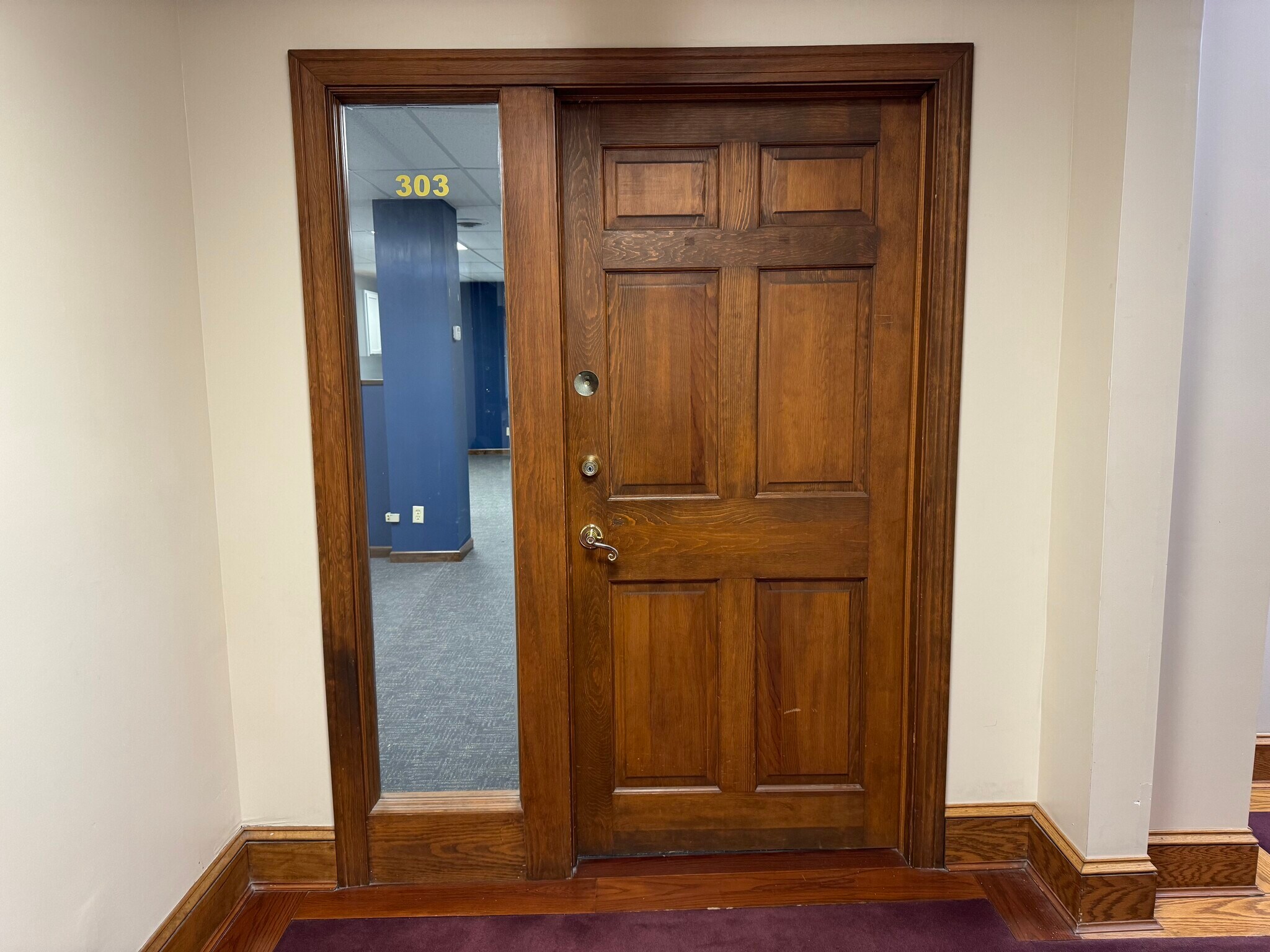 207 W Jefferson St, Bloomington, IL for lease Interior Photo- Image 1 of 10