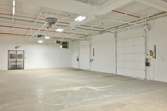 299 Johnson Ave, Waseca, MN for lease Interior Photo- Image 2 of 9