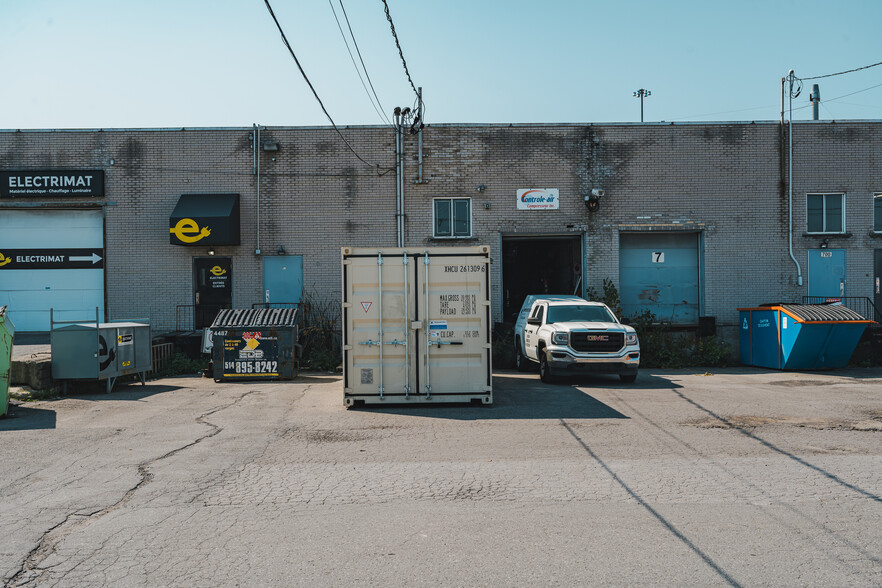 650-840 Boul Du Curé-Boivin, Boisbriand, QC for lease - Building Photo - Image 3 of 3