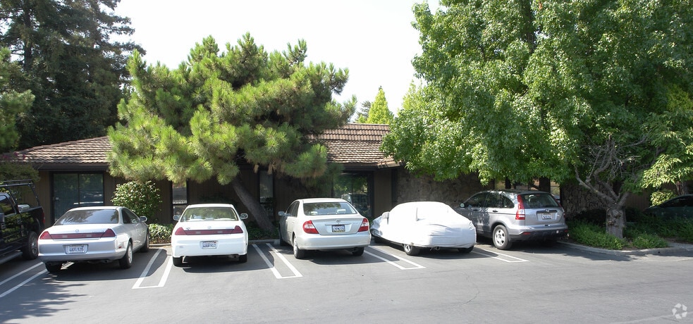 3701 Lone Tree Way, Antioch, CA for lease - Building Photo - Image 3 of 13