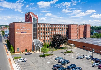 Plus de détails pour 1 Grove St, New Britain, CT - Bureau/Médical à louer