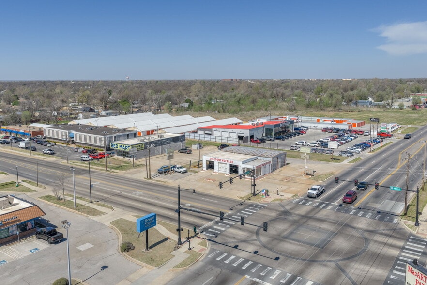 2300-2344 N Macarthur Blvd, Oklahoma City, OK for lease - Building Photo - Image 2 of 21