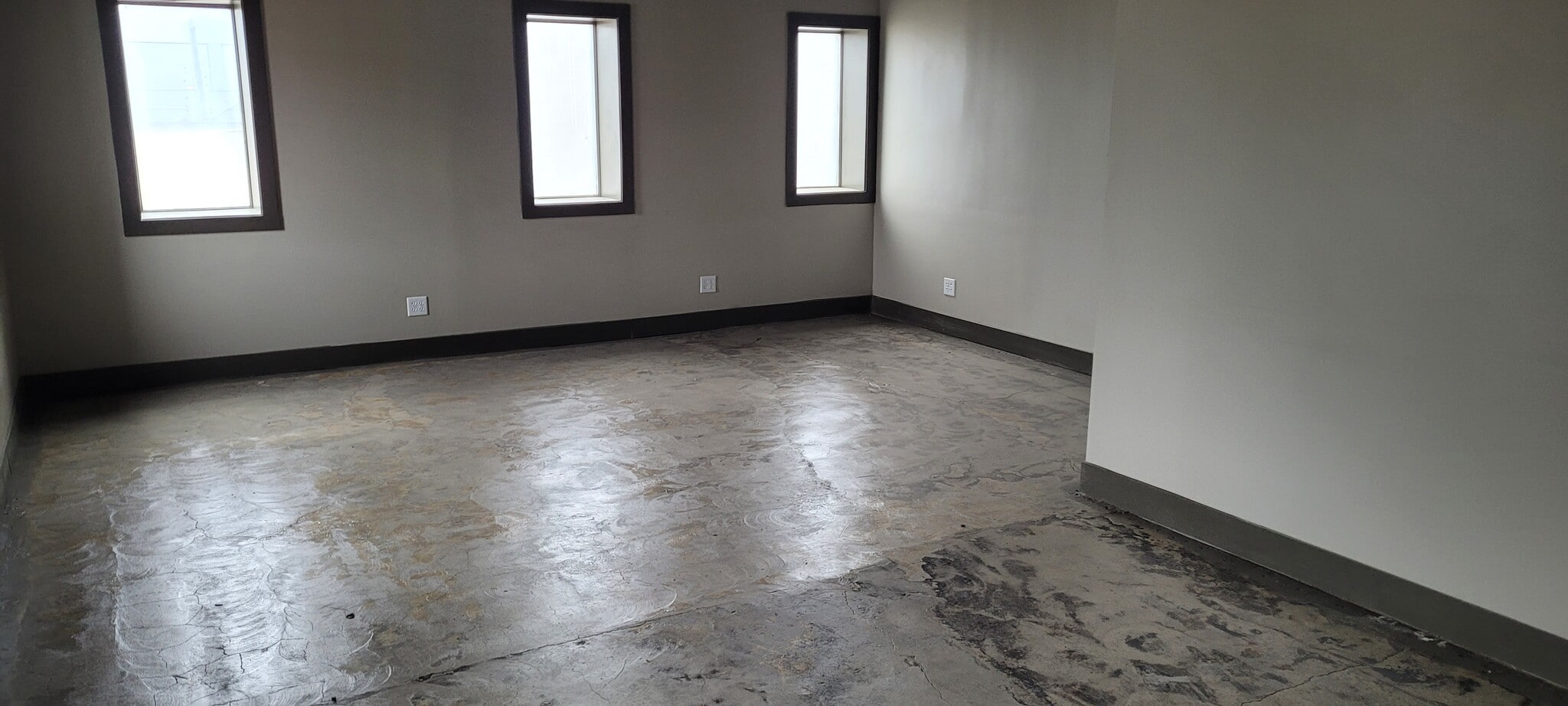 1428 W Henry St, Indianapolis, IN for lease Interior Photo- Image 1 of 10