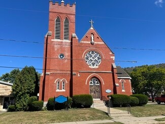 Plus de détails pour 111 Wellsville St, Bolivar, NY - Spécialité à vendre