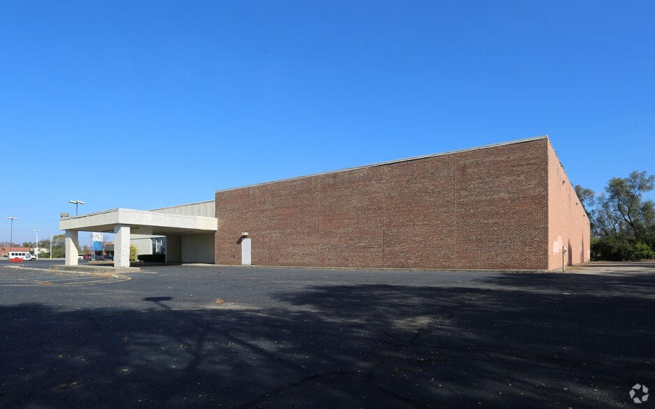 1701-1741 S University Blvd, Middletown, OH for lease - Building Photo - Image 2 of 15