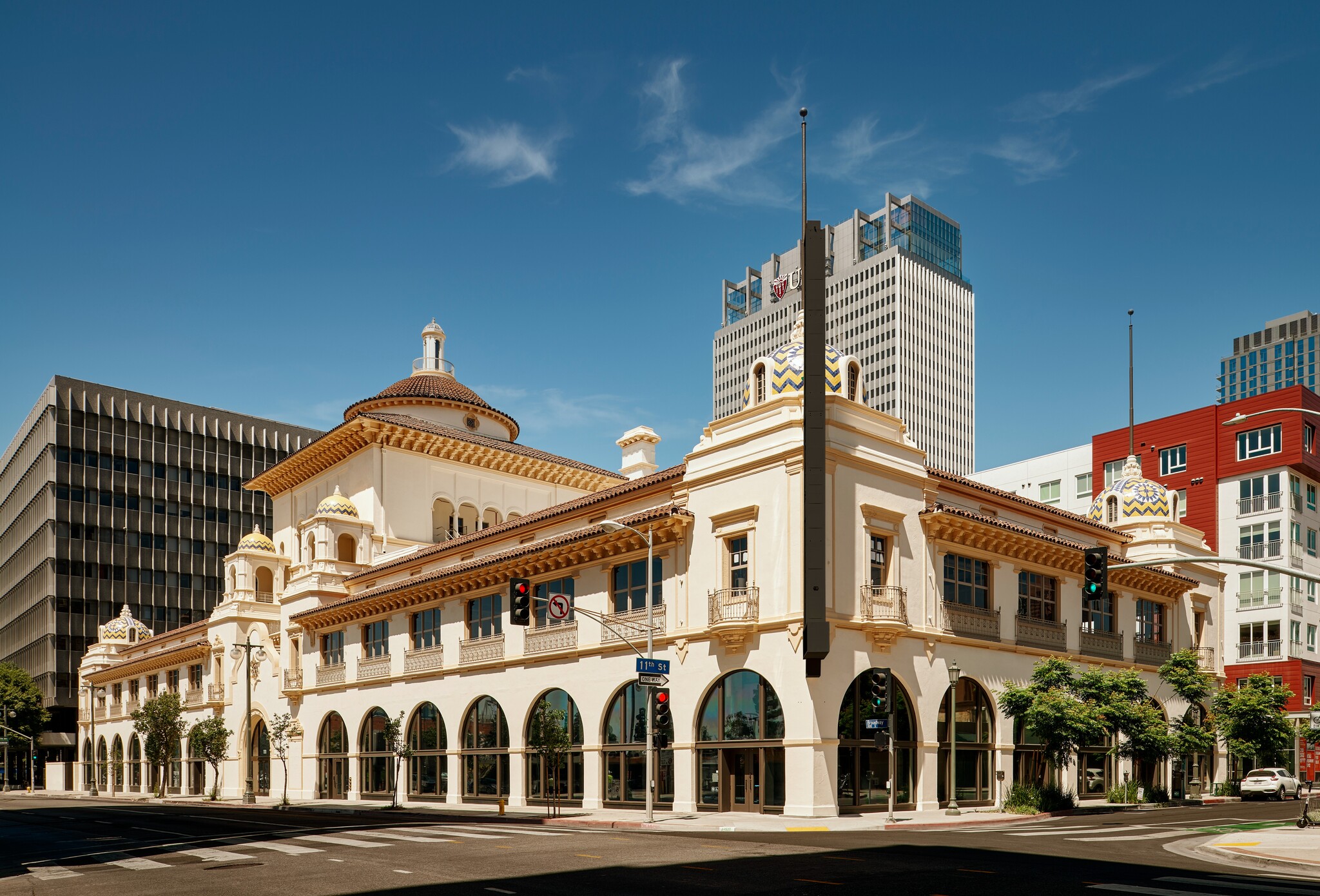 1111 S Broadway, Los Angeles, CA for lease Building Photo- Image 1 of 8