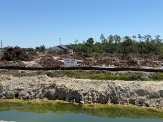 Plus de détails pour 3864 Beck Blvd, Naples, FL - Industriel à vendre